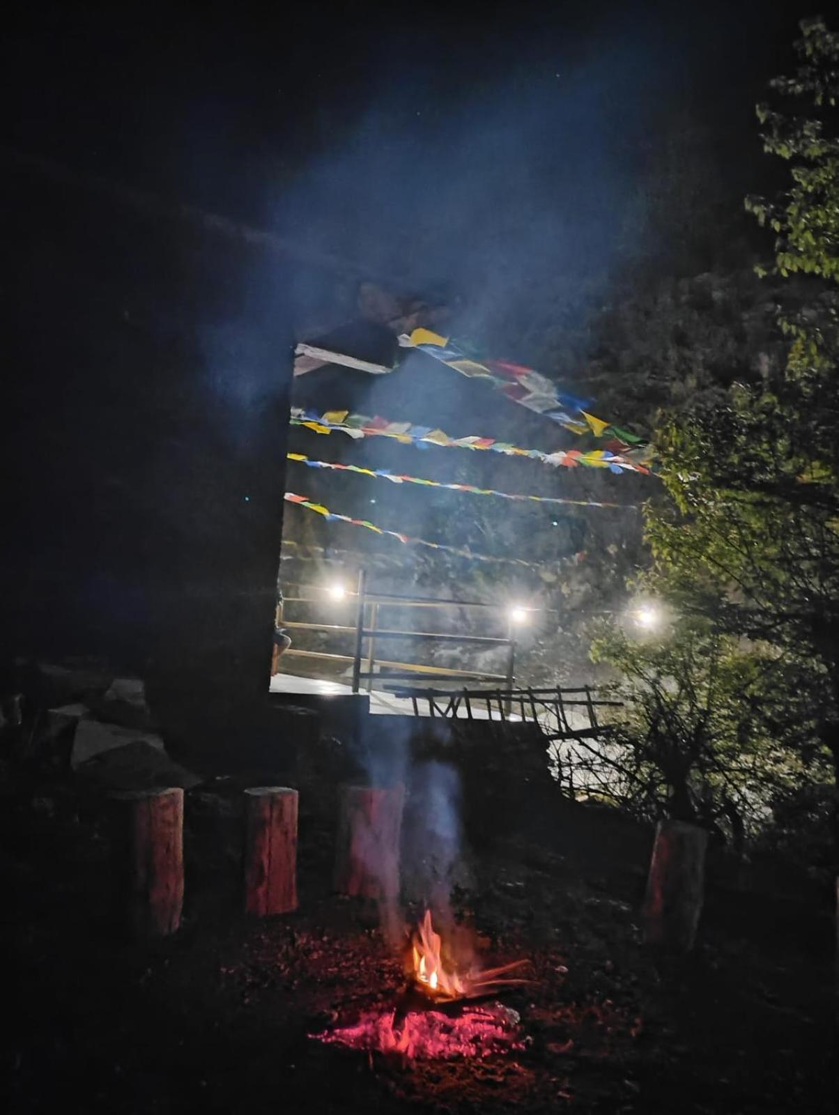 Rivulet Resort & Camping Mussoorie Buitenkant foto